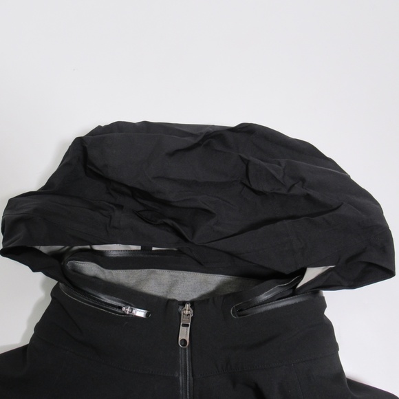 Lululemon Furtive Jacket Black / Heathered Slate / Black Size XL Water-Resistant - Picture 8 of 12